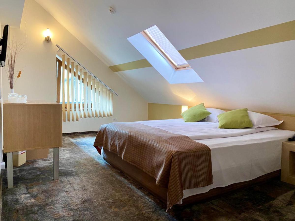 Hotel Escalade Poiana Brasov Ngoại thất bức ảnh