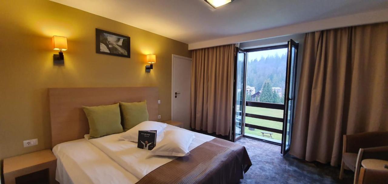 Hotel Escalade Poiana Brasov Ngoại thất bức ảnh